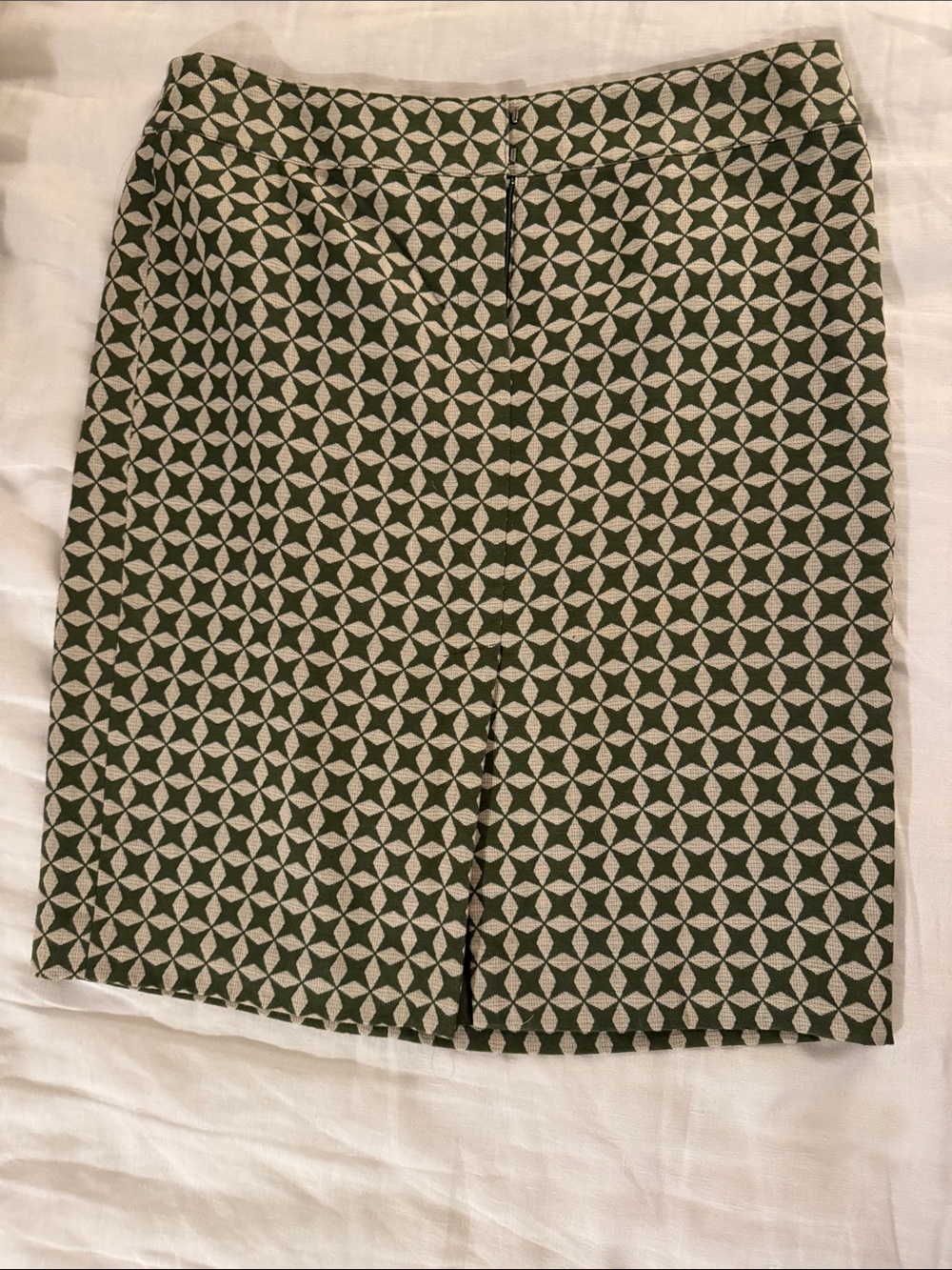 LOFT Olive and Cream Patterned Skirt